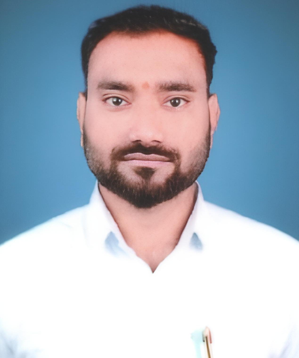 श्री.रविराज ठाकरे